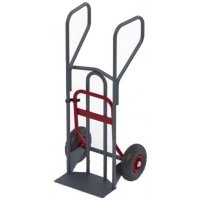 Diable standard poignées fermées 250 kg avec pelle/bavette et roues gonflées - PLANORGA